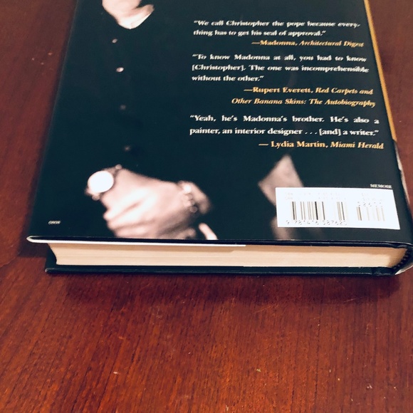 "Life with My Sister Madoona" hardcover by - Picture 8 of 8